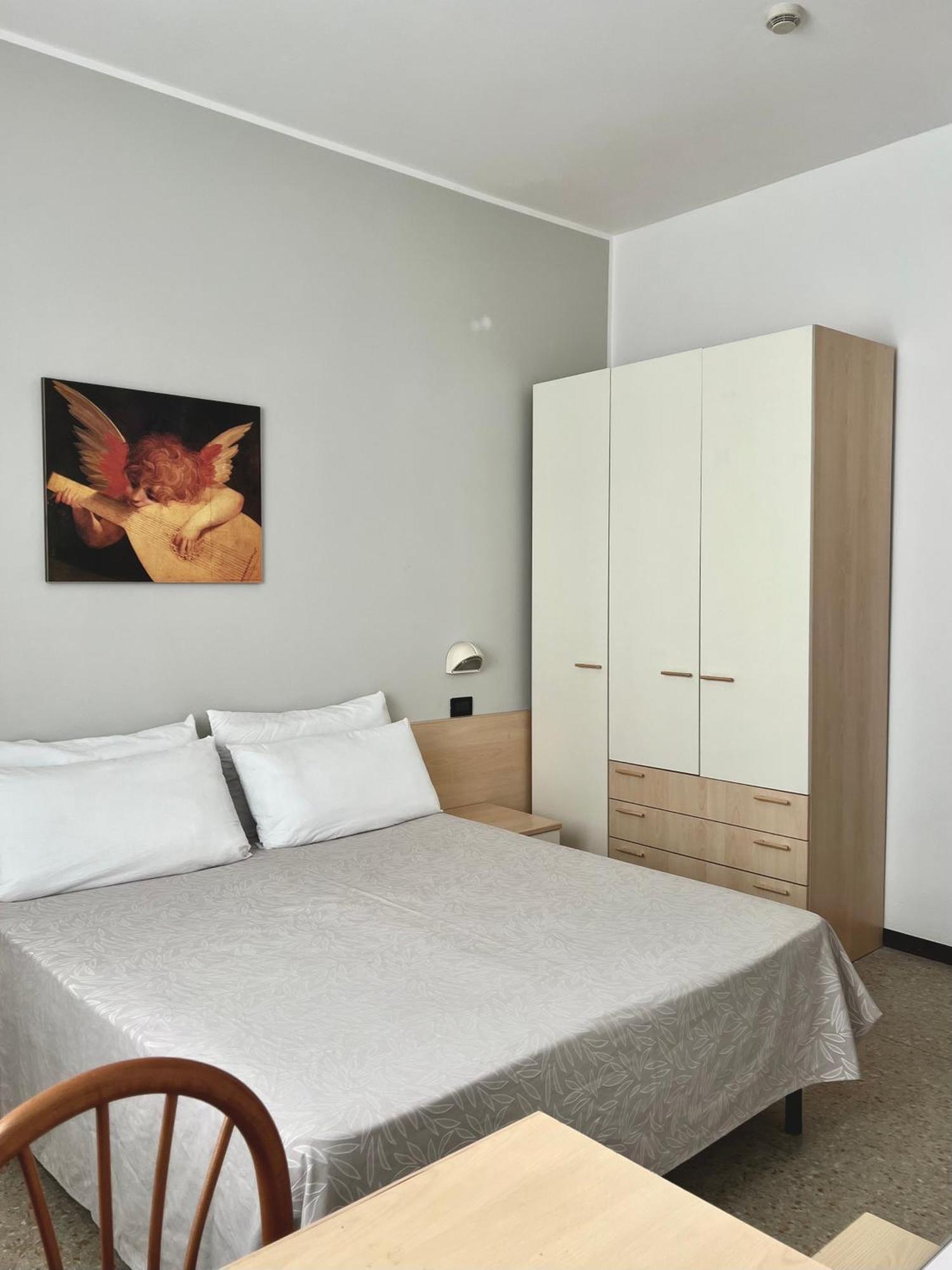 Hotel B&B Ardea Ріміні Екстер'єр фото