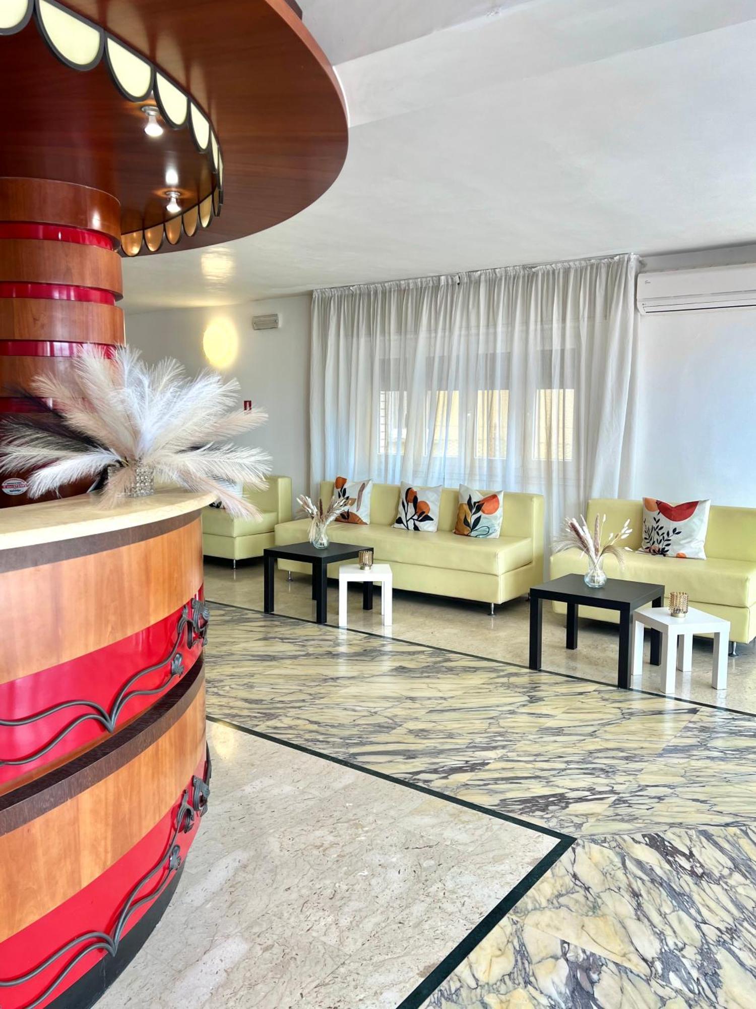 Hotel B&B Ardea Ріміні Екстер'єр фото